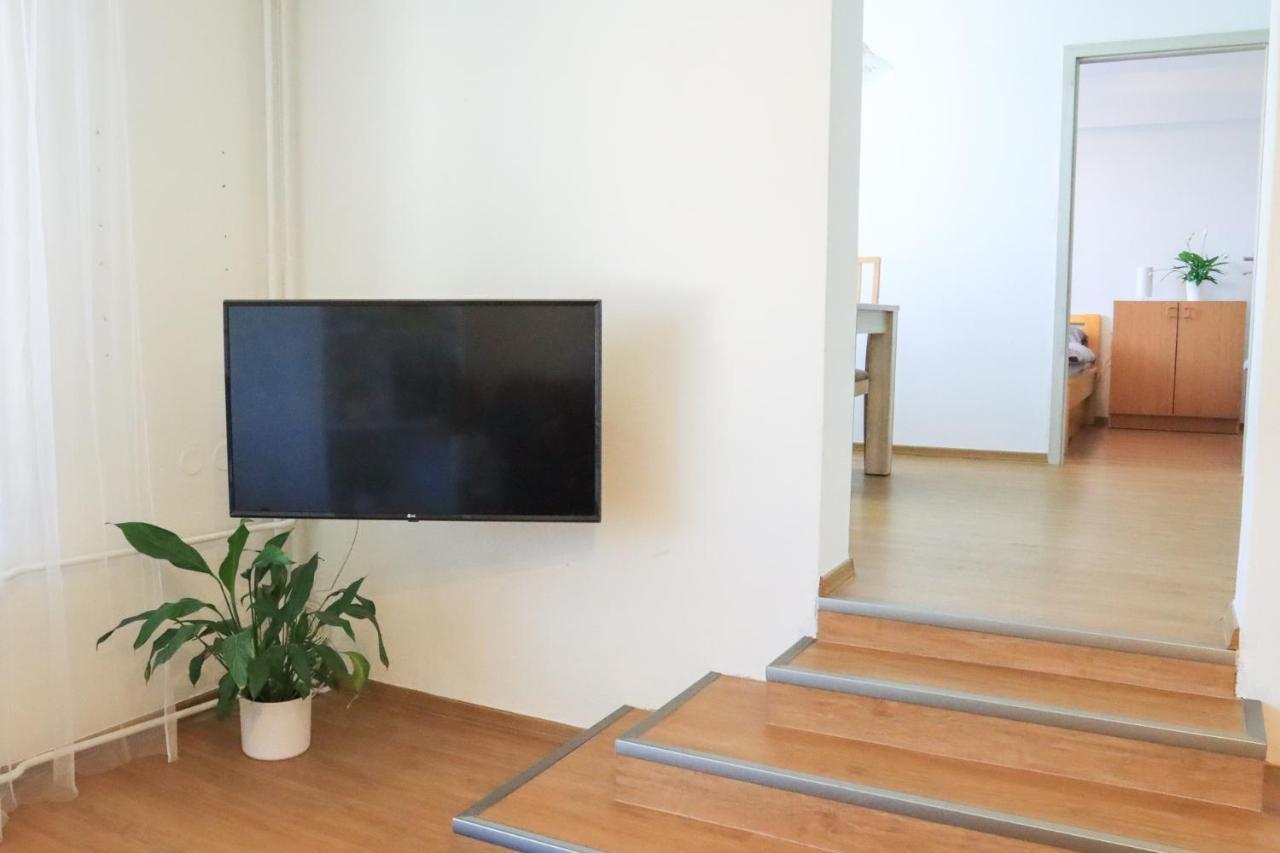 Pohodlný apartmán s ptačí zahradou Uherské Hradiště Exterior foto